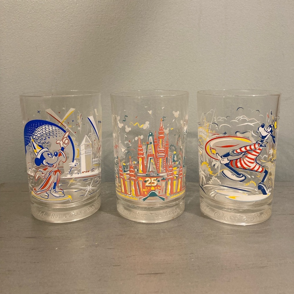 1996 McDonald’s 25th Anniversary Disney Glasses Remember the Magic glasses - Picture 1 of 12